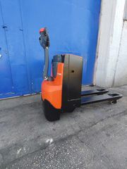 Toyota 2019 LWE 200 Li-Ion-thumb-2