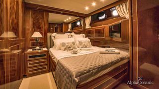 Mangusta 2000 80 Open-thumb-34