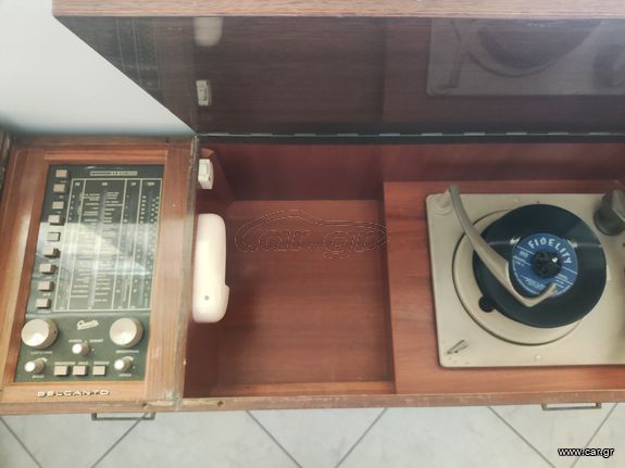 Ράδιο πικάπ Belcanto graetz αρχές δεκαετιας 60', πλήρους λειτουργικό για δίσκους 45 και 33 στροφών
