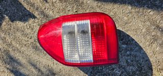 φανάρια opel zafira . 2004 μοντέλο