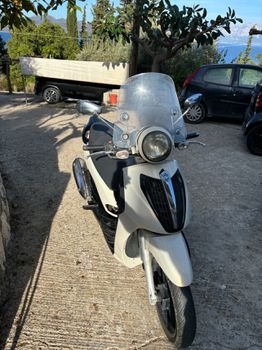 Piaggio Carnaby 300 '10 CARNABY 300