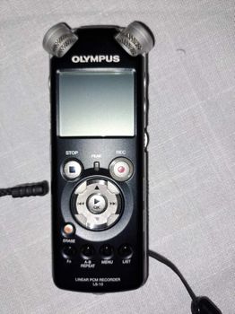 Olympus LS-10 Linear PCM Recorder