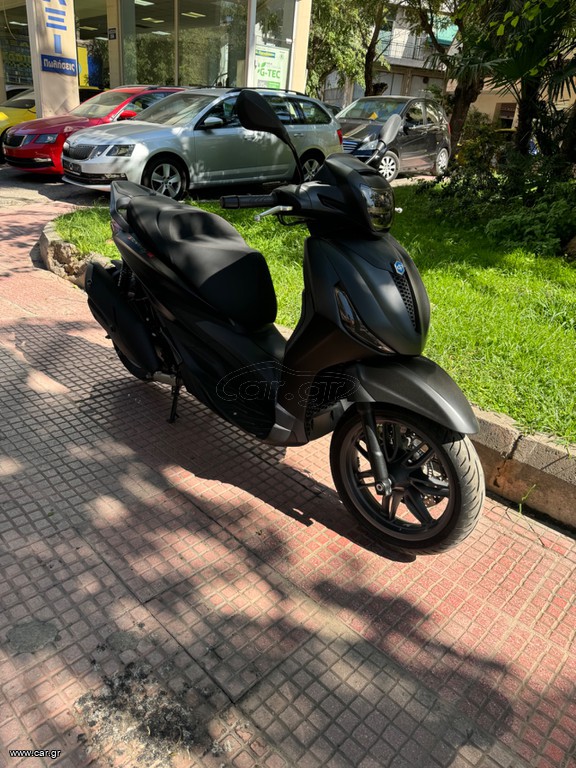 Piaggio Beverly 400 2022 S HPE