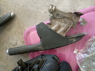 ΚΑΣΤΑΝΙΑ ΧΕΙΡΟΦΡΕΝΟΥ MAZDA 2