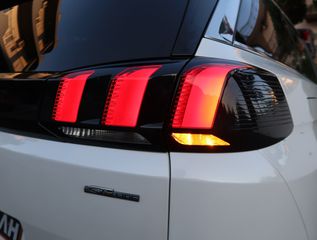 Peugeot 5008 2019 BlueHDi 130 EAT8 GT Line  1.5 ΕΛΛΗΝΙΚΟ 7ΘΕΣΙΟ ΥΠΕΡΑΡΙΣΤΟ !-thumb-21