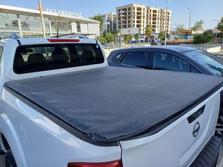 RUGGED LINER ΚΑΙ ΚΑΛΥΜΜΑ ΜΟΥΣΑΜΑΣ ΓΙΑ ΚΑΡΟΤΣΑ NISSAN NAVARA 2ΠΛΟ ΚΑΜΠΙΝΟ 2016-