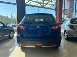 Suzuki SX4 2015 1.6 DDIS COMFORT 4X4-thumb-4