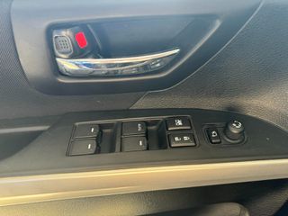 Suzuki SX4 2015 1.6 DDIS COMFORT 4X4-thumb-9