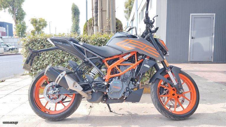 KTM 125 Duke '23