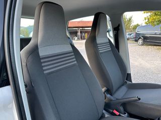 Volkswagen Up 2017-thumb-15