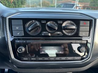 Volkswagen Up 2017-thumb-26
