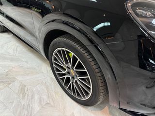 Porsche Cayenne 2023 LOOK GTS-PANORAMA-ZANTA 21''-MATRIX-BOSE-thumb-19