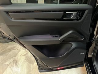 Porsche Cayenne 2023 LOOK GTS-PANORAMA-ZANTA 21''-MATRIX-BOSE-thumb-58