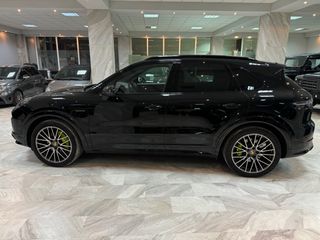 Porsche Cayenne 2023 LOOK GTS-PANORAMA-ZANTA 21''-MATRIX-BOSE-thumb-3