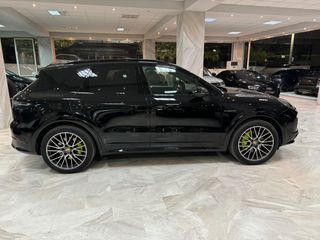 Porsche Cayenne 2023 LOOK GTS-PANORAMA-ZANTA 21''-MATRIX-BOSE-thumb-4