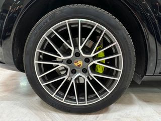 Porsche Cayenne 2023 LOOK GTS-PANORAMA-ZANTA 21''-MATRIX-BOSE-thumb-18