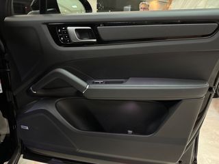Porsche Cayenne 2023 LOOK GTS-PANORAMA-ZANTA 21''-MATRIX-BOSE-thumb-57