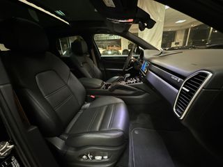 Porsche Cayenne 2023 LOOK GTS-PANORAMA-ZANTA 21''-MATRIX-BOSE-thumb-38