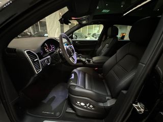 Porsche Cayenne 2023 LOOK GTS-PANORAMA-ZANTA 21''-MATRIX-BOSE-thumb-31