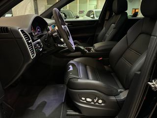 Porsche Cayenne 2023 LOOK GTS-PANORAMA-ZANTA 21''-MATRIX-BOSE-thumb-36