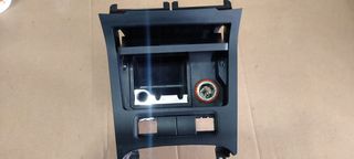 Σταχτοθήκη -- VW  COLF   MK5 -- Μοντ-2004-2010--JETTA-EOS-SCIROCCO-SKODA RABBIT--Μαύρο χρώμα-thumb-4