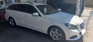 Mercedes-Benz E 220 '14 AVANTGARDE E 220 CDI