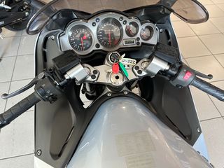 Kawasaki ZZR 1200 2003-thumb-8