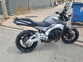 Suzuki GSR 600 2007