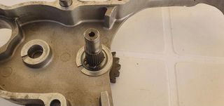 HUSQVARNA TE410 1999 84744 ΑΡΙΣΤΕΡΟ ΜΕΣΑΙΟ ΚΑΠΑΚΙ ΚΙΝΗΤΗΡΑ-thumb-2