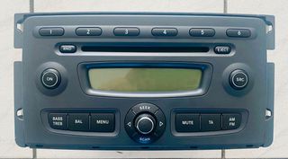 Radio CD SMART for TWO 451 ΓΝΗΣΙΟ σε ΑΡΙΣΤΗ ΚΑΤΑΣΤΑΣΗ