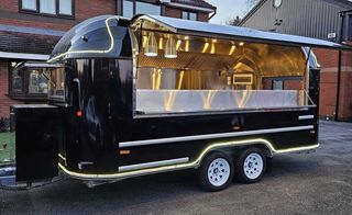 Καντίνα PM 2024 Ρυμουλκούμενη Καντίνα 5.5 Μέτρα Food Trailer-thumb-2