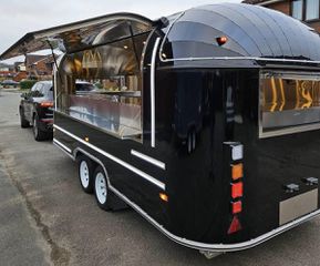 Καντίνα PM 2024 Ρυμουλκούμενη Καντίνα 5.5 Μέτρα Food Trailer-thumb-15
