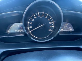 Mazda 2 2018-thumb-9