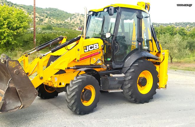 JCB '15 3CX