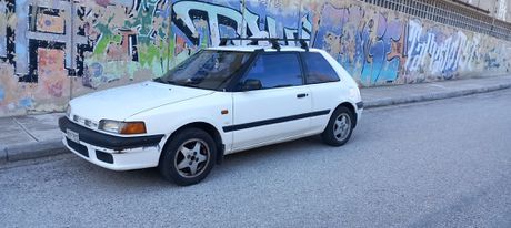 Mazda 323 '92 323