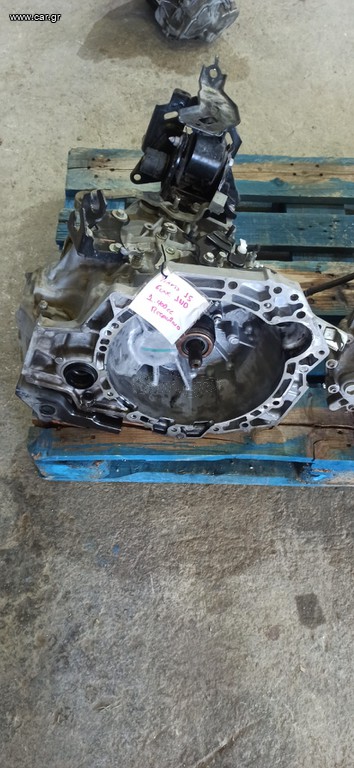 TOYOTA YARIS 15 6TAXYTO 1.4CC DIESEL