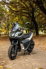 Aprilia SR GT 200 2026-thumb-2