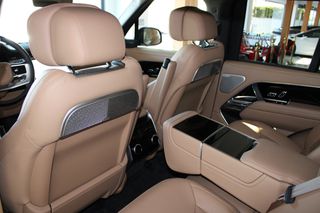 Land Rover Range Rover 2025 P 550 AUTOBIOGRAPHY-thumb-27