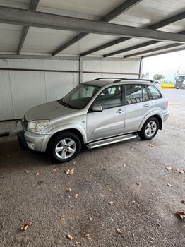 Toyota RAV 4 '04 Toyota rav 4