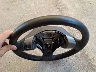 Toyota Yaris 2010-thumb-1