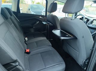 Ford C-Max 2016-thumb-6
