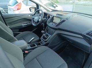 Ford C-Max 2016-thumb-5