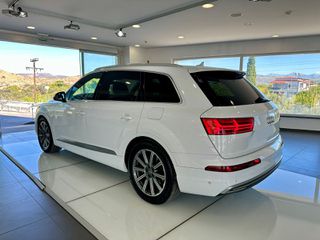 Audi Q7 2018 Plug in Diesel e-Tron-thumb-2