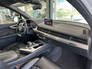 Audi Q7 2018 Plug in Diesel e-Tron-thumb-11