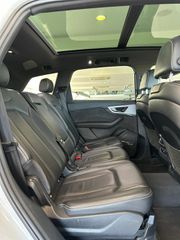 Audi Q7 2018 Plug in Diesel e-Tron-thumb-23