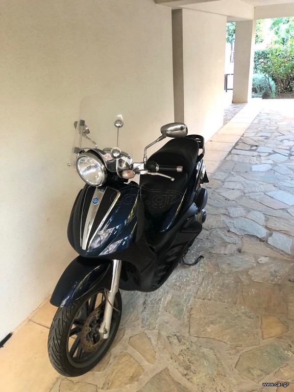 Piaggio Beverly Cruiser 250 ie 250 cm3, 2008 god