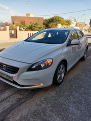 Volvo V40 '15 D2 KINETIC