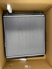 Ψυγείο Mitsubishi  Canter  Fuso-thumb-1