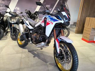 Honda 2026 CRF1100 Africa Twin DCT-thumb-3