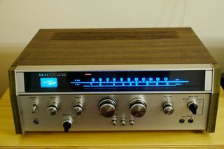 Akai AA-910